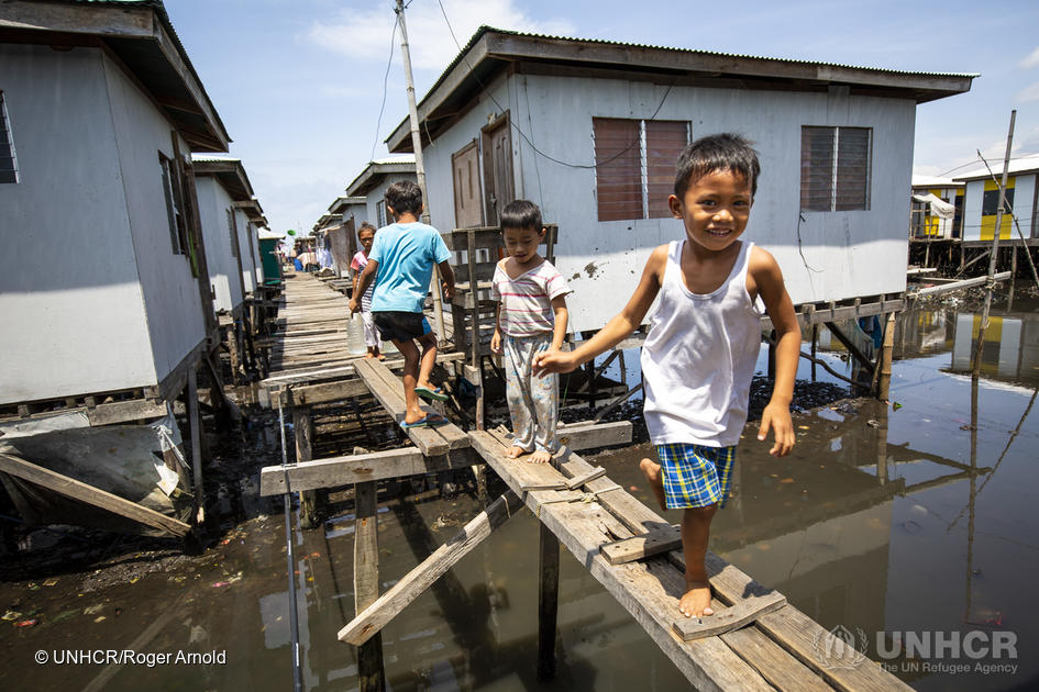 Philippines. UNHCR helps marginalised indigenous group avoid statelessness