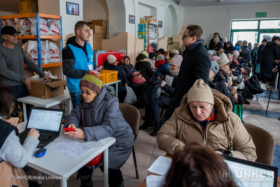 Poland. Refugees from Ukraine find kindness at Slavic Mission distribution point