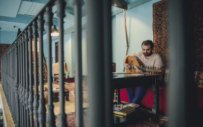 Cântăreț sirian de oud exploră oportunitățile de fuziune în muzică