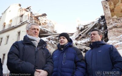 În Ucraina, Înaltul Comisar UNHCR, face apel urgent la continuarea sprijinului în contextul în care războiul continuă