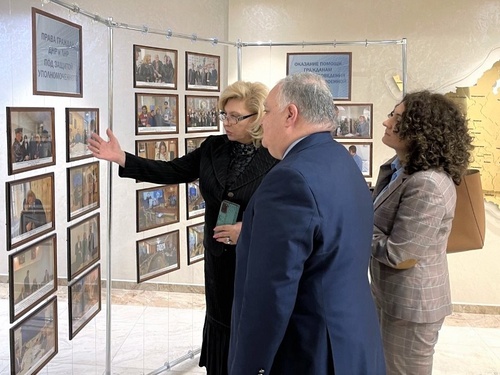 Глава УВКБ ООН посещает офис Уполномоченного по правам человека РФ