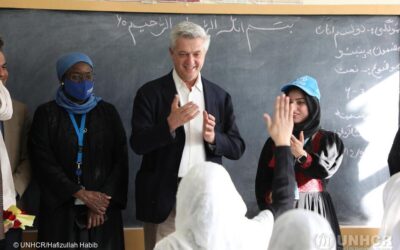 Верховный комиссар ООН по делам беженцев призвал к всемирному взаимодействию для оказания помощи Афганистану