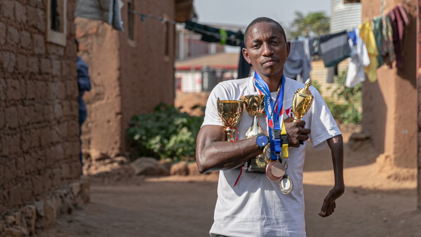 Rwanda. Hope keeps heads up for Burundian refugee Paralympic ath