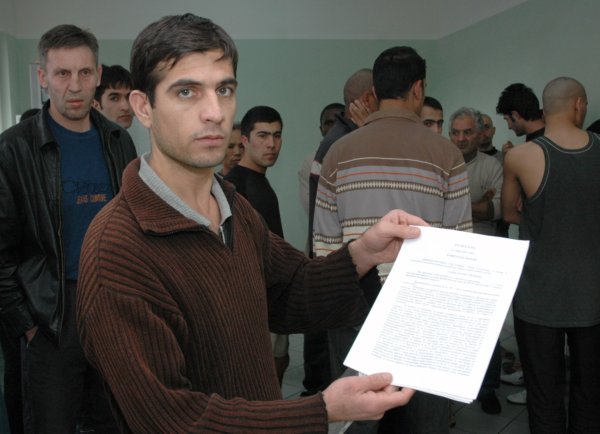 Kako dobro je odločanje o statusu begunca v srednji in vzhodni Evropi?