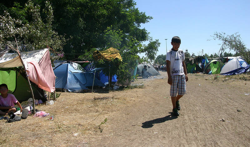 Zaskrbljujoče razmere na madžarski meji s Srbijo