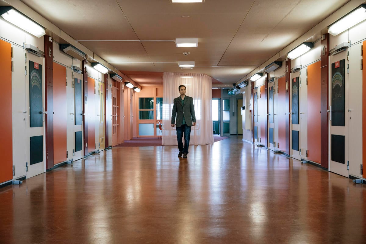 Netherlands. Refugee project transforms former prison into trendy hotel