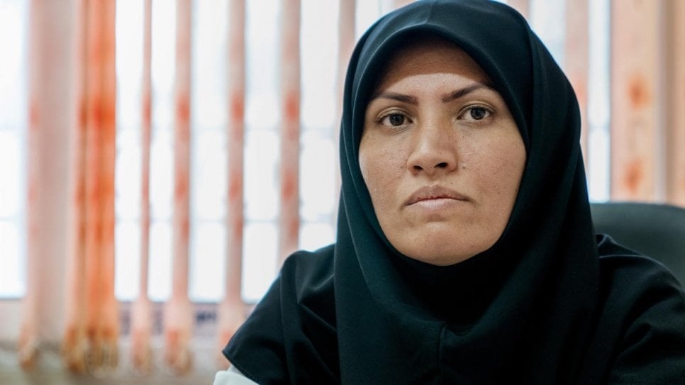 Feezeh Hosseini is de enige Afghaanse vluchtelingendokter in de Iraanse provincie Isfahan. ©UNHCR/Mohammad Hossein Dehghanian