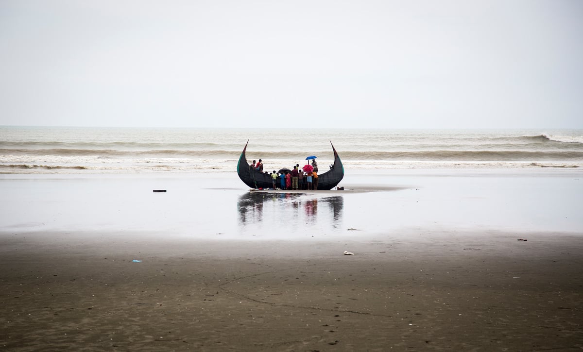 Bangladesh: Boat capsizes killing at least 4 Rohingya refugees