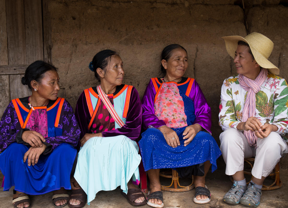 Thailand. Tuenjai Deetes meets with formerly stateless women from the Lisu hill tribe