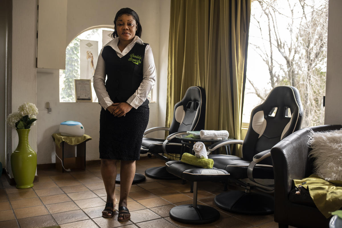 South Africa. Congolese beautician battles to keep her business afloat