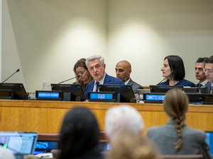 High Commissioner Grandi presents his statement to the Third Committee of the United Nations General Assembly.