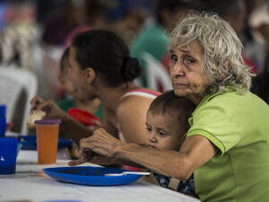 Colombia. Venezuelans risk life and limb to seek help in Colombia