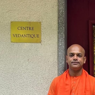 Profile photo of Swami Vedanishthananda