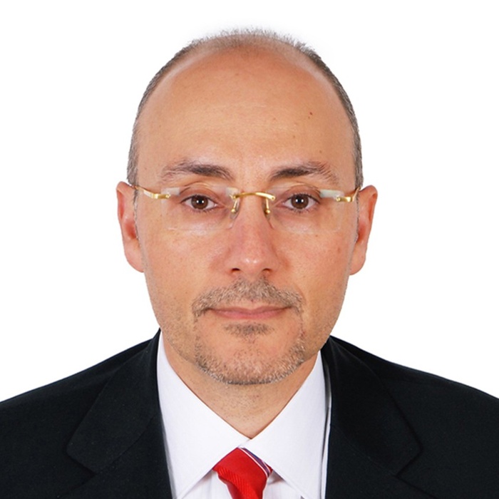 Portrait of Dr. Wael Abdulrahman Al Mahmeed