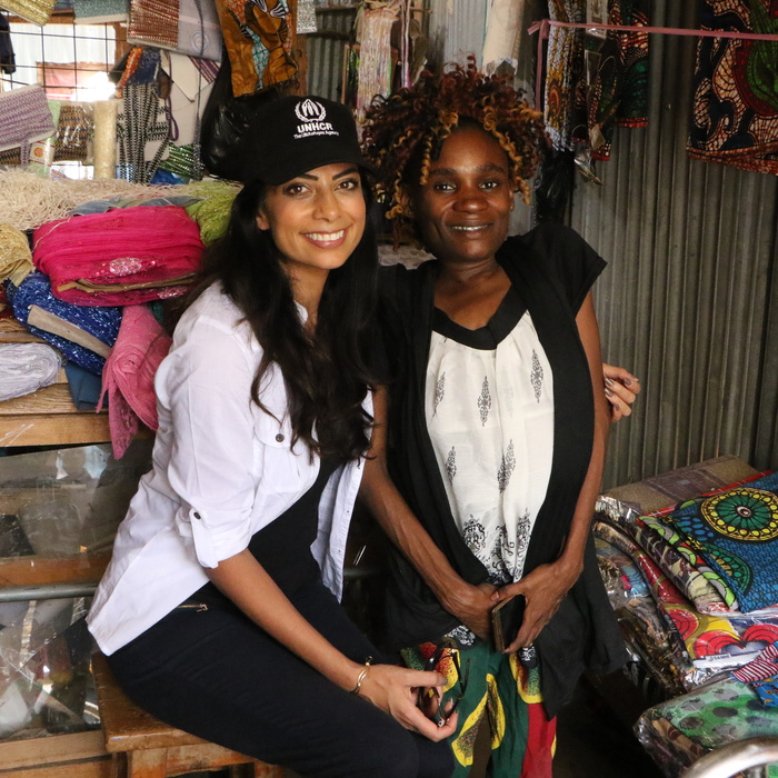 Play the video: Pinky Ghelani Profile #DoItLuQuLuQu