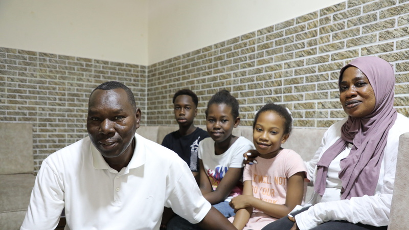 After 13 years as refugees in Jordan, Asma and her family move to the US to restart their lives. 