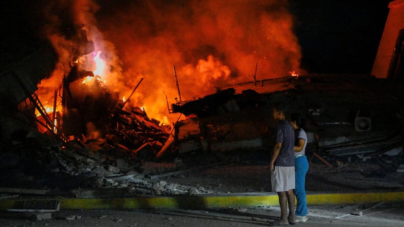 Aftermath of an earthquake in La Guaira