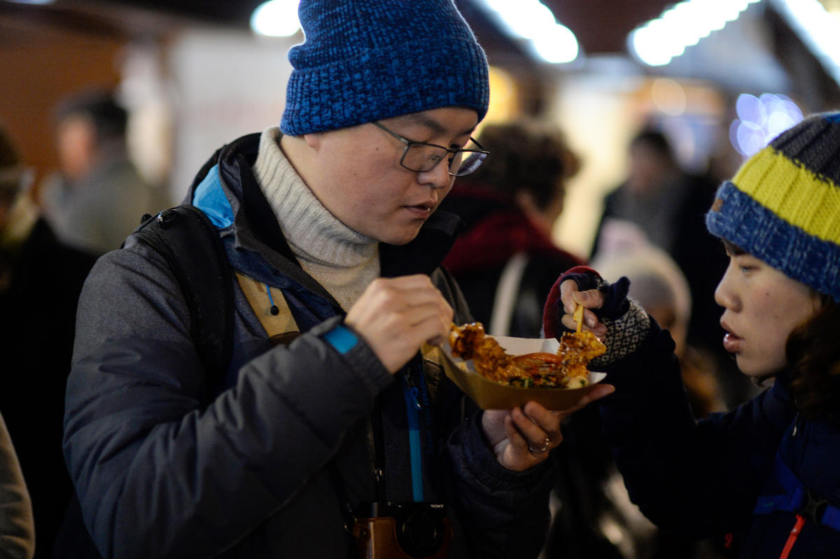 France. From 18 to 24 December, the Refugee Food Festival is at the Christmas market in Strasbourg with three chefs cooking cuisine from their homeland.