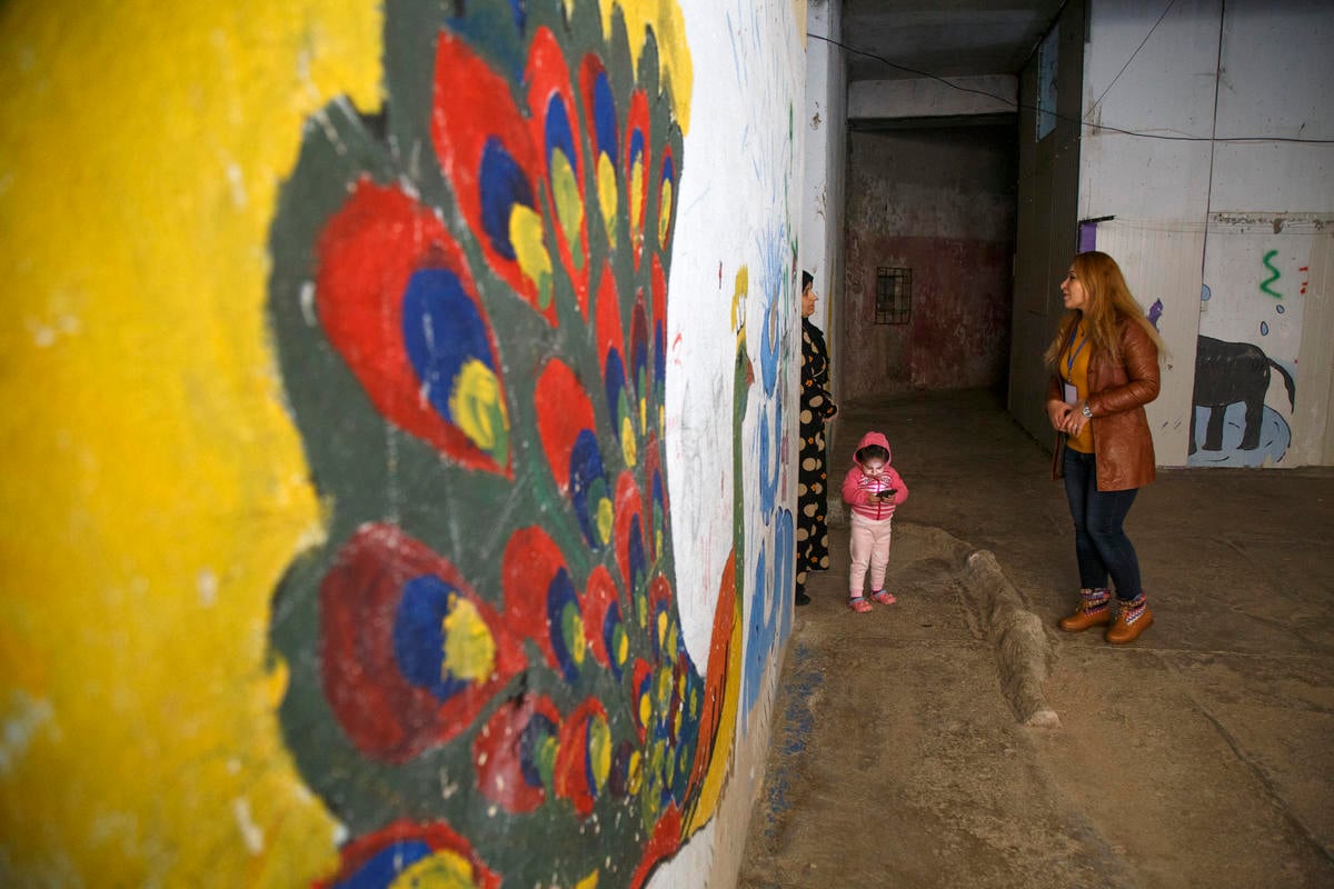 Iraq. Syrian refugees in Akre camp train as mental health counsellors