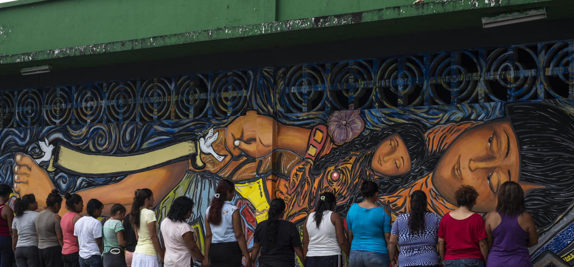 Central American women find safety and strength in mural painting UNHCR