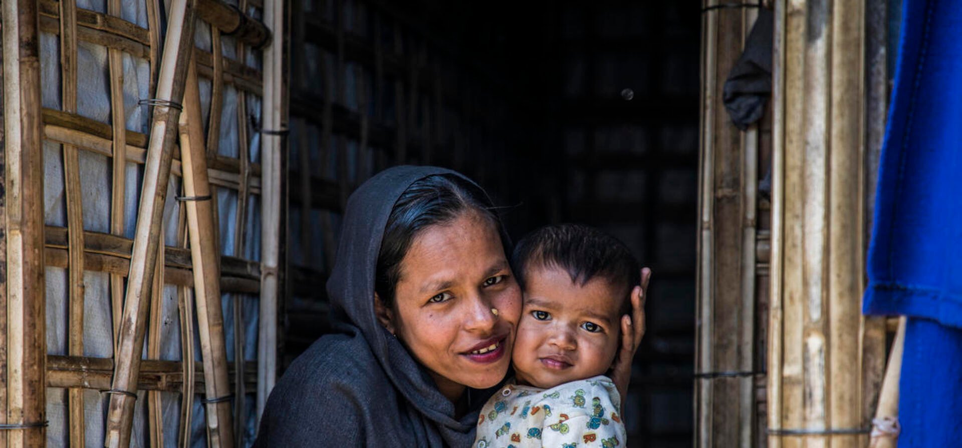 Bangladesh. Families settled in Kutupalong refugee camp, 3 years after the crisis broke out