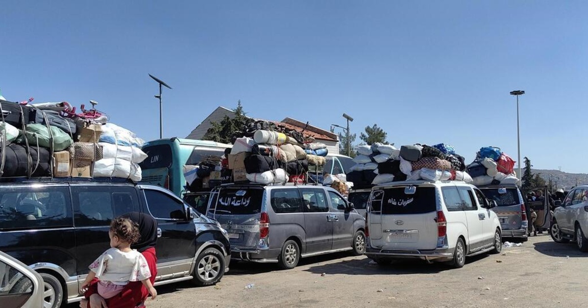 UNHCR scales up support as people flee Lebanon for Syria | UNHCR