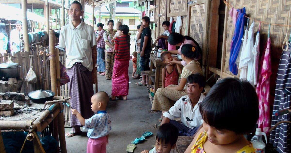 Thousands flee homes in northern Myanmar as fighting intensifies | UNHCR