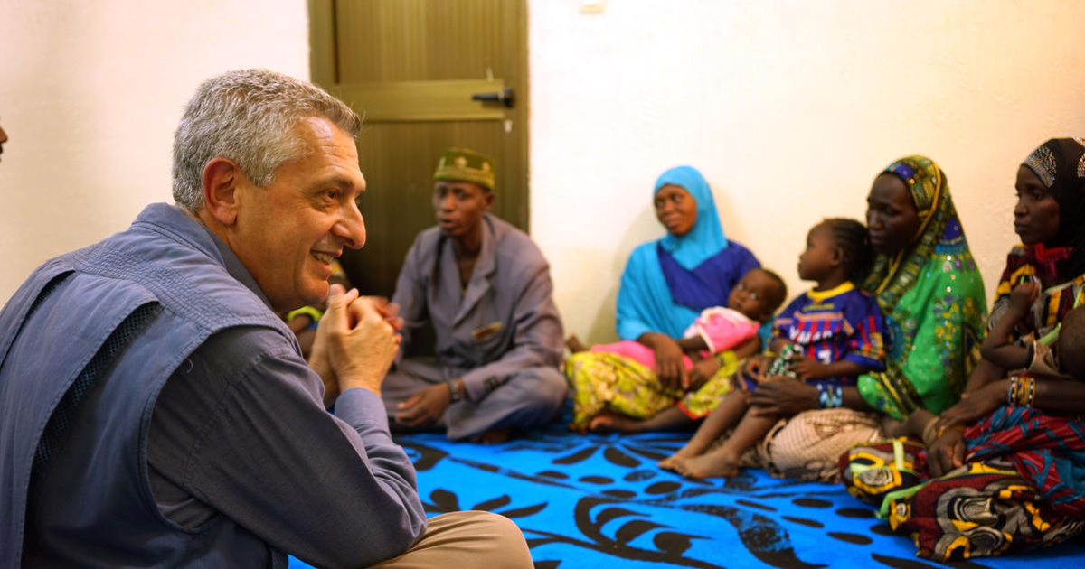 Grandi calls on donor nations to help stabilize Africa's conflict zones ...