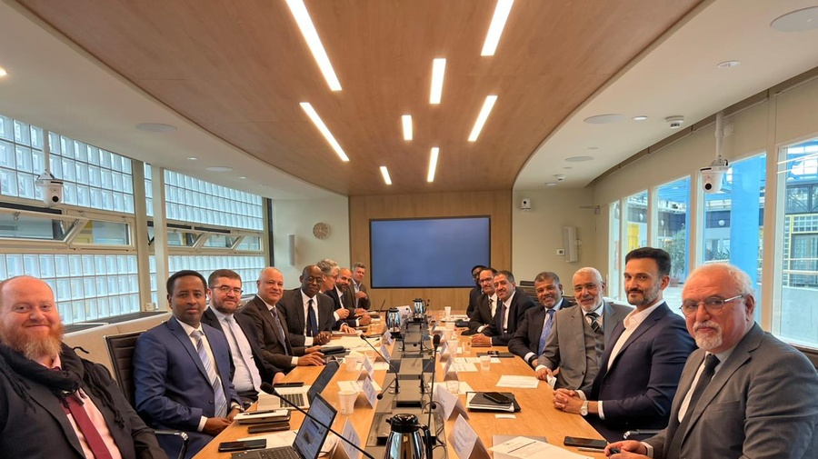 جانب من الاجتماع السنوي للجنة التوجيهية للصندوق الإسلامي العالمي للاجئين، والذي عقد في مقر المفوضية في جنيف.