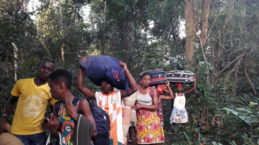 Liberia. Ivorians flee to neighbouring countries fearing post-electoral violence