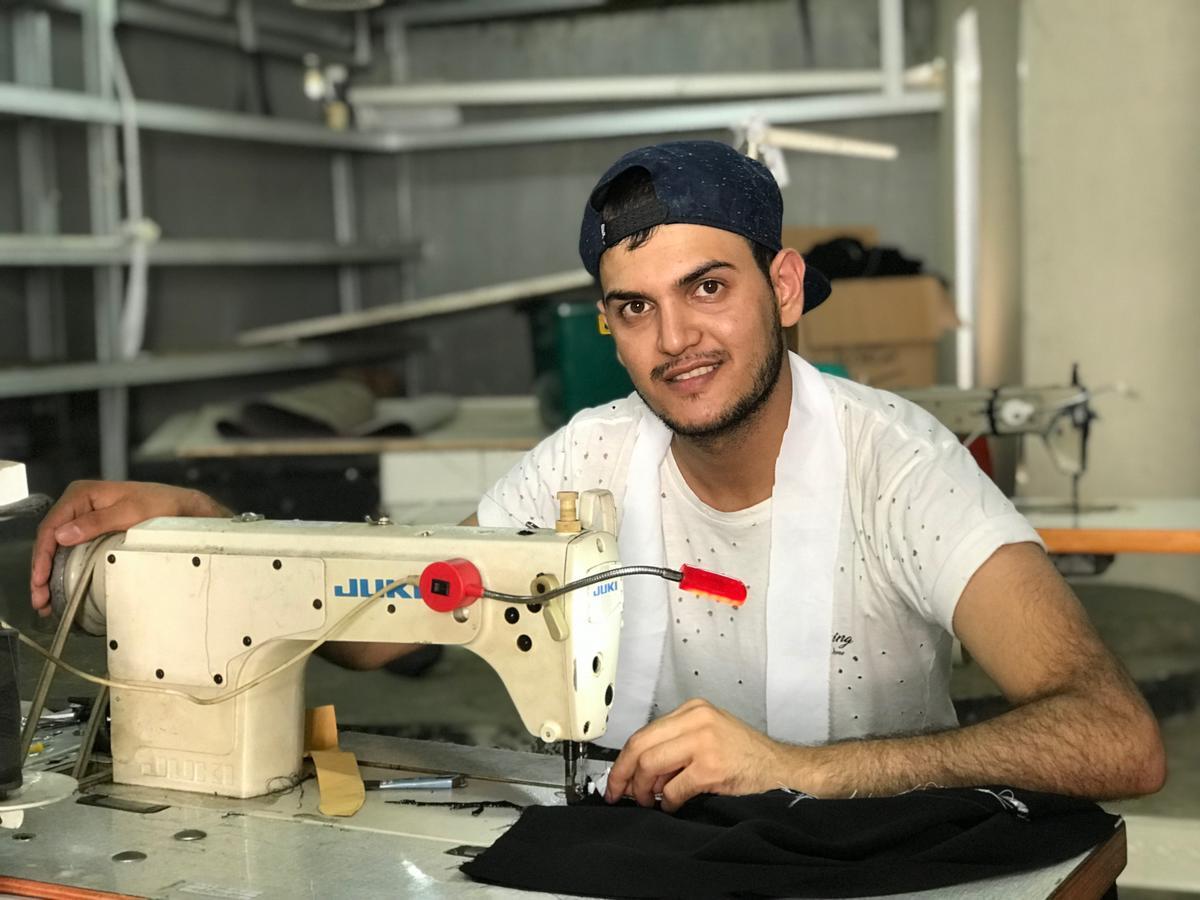 Indonesia. Fashion guru empowers refugees without legal rights to work or study