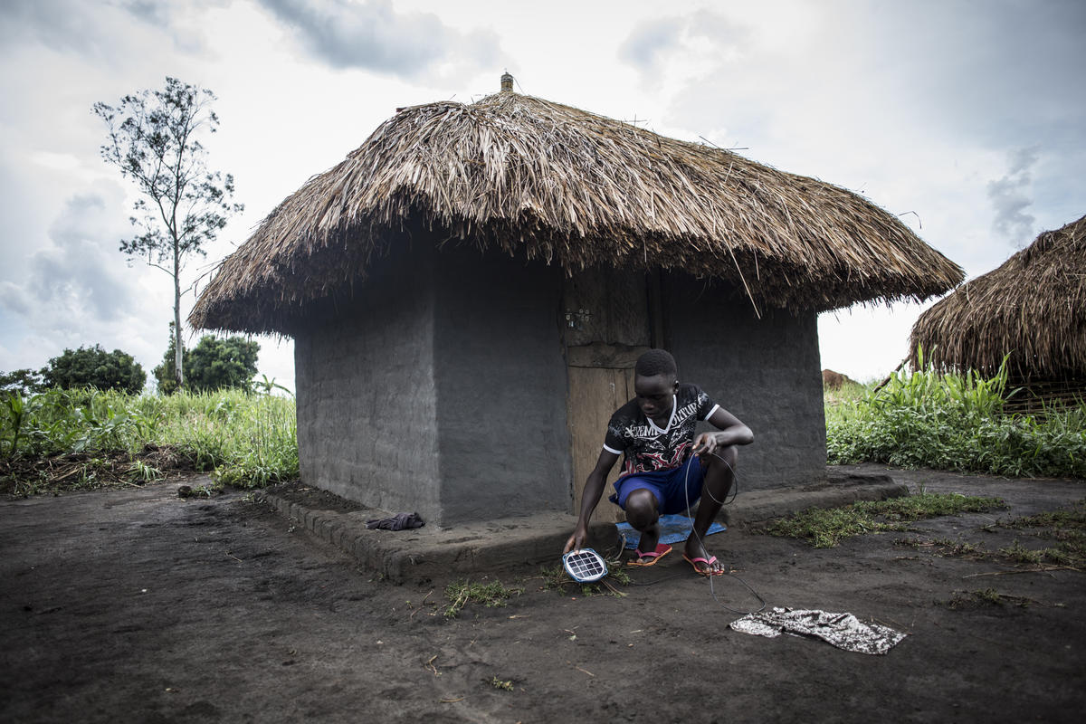Democratic Republic of Congo. Helping South Sudanese children attend school