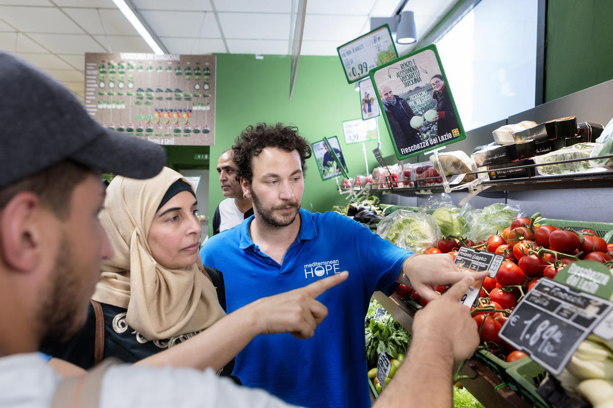 Italy. Humanitarian Corridors programme nominated for UNHCR's Nansen Award