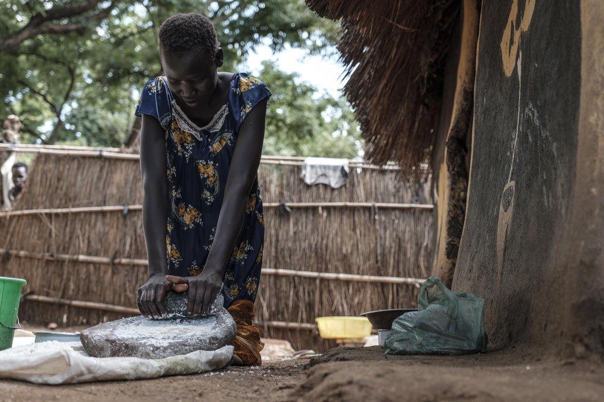 Ethiopia. South Sudanese sisters overcome heartbreak to make a new life