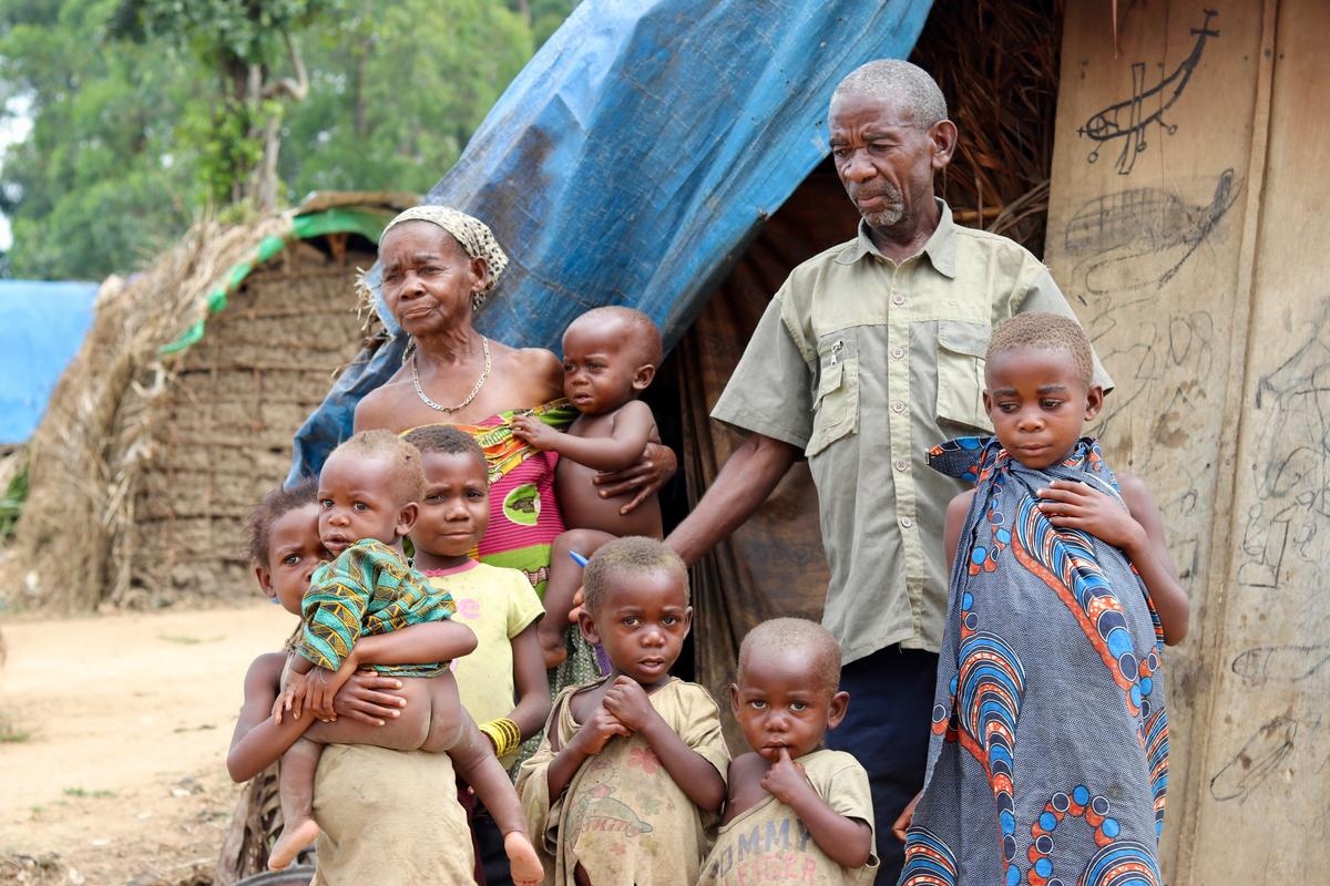 Democratic Republic of Congo. Mbuti IDPs (indigenous community)
