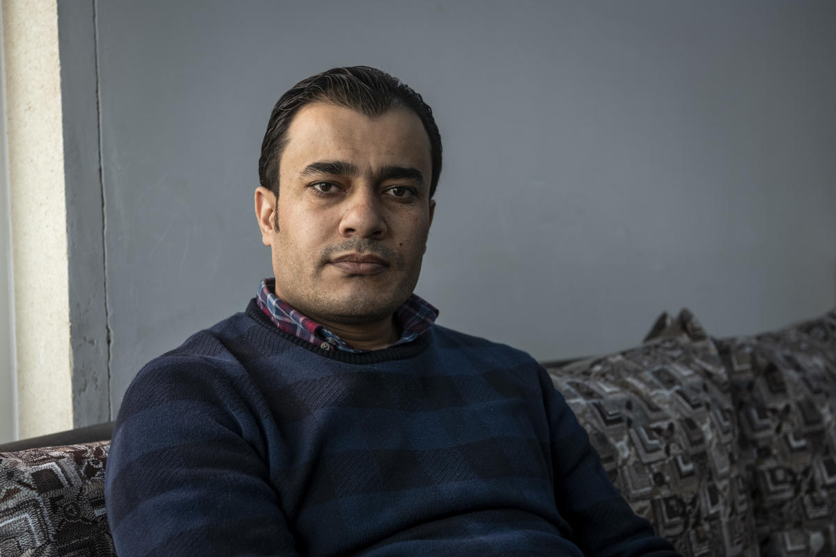 Iraq. Syrian refugee doctor treats patients while living in exile