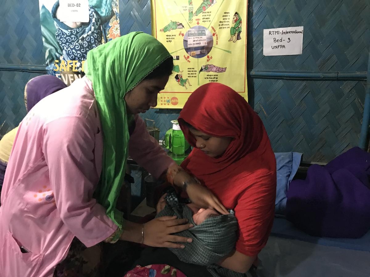 Bangladesh. Round-the-clock healthcare for Rohingya communities