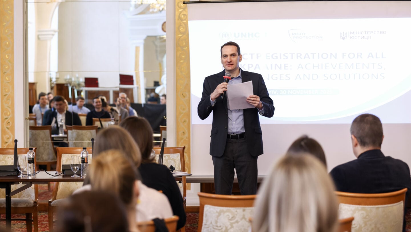UNHCR calls for improved access to birth registration to confirm legal identity and prevent statelessness in Ukraine