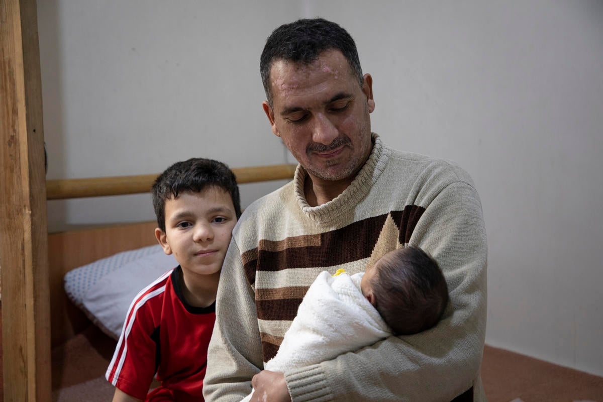 Syria. Displaced textile worker in Aleppo loses income from COVID-19 restrictions