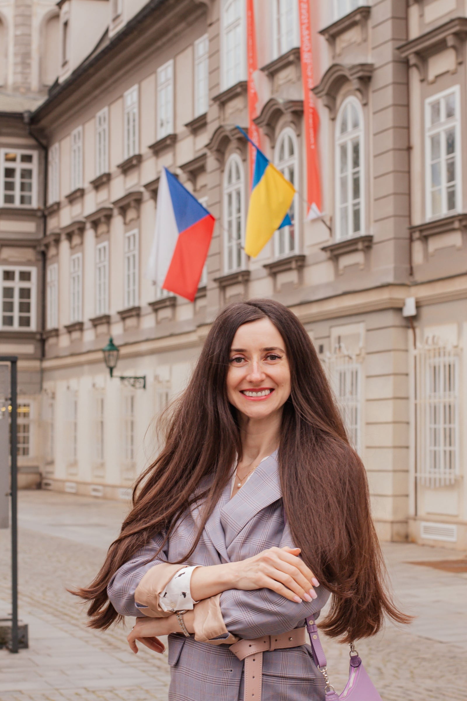 Tetiana and Maria are two Ukrainian young women who found refuge in the Czech Republic.