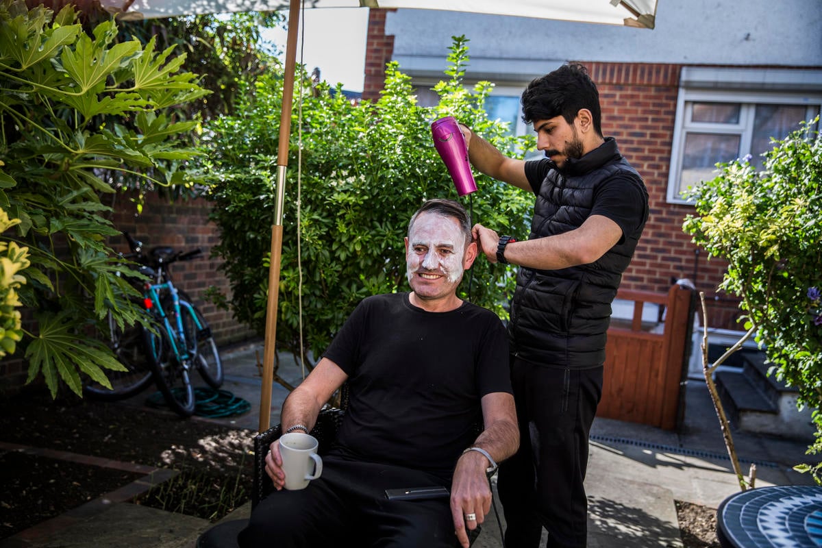 United Kingdom. Syrian family resettled in London with local community support