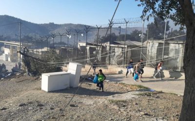UNHCR offers support as large fire destroys asylum center in Moria