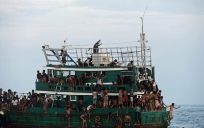 UNHCR appeals for immediate rescue of Rohingya refugees in distress on the Andaman Sea