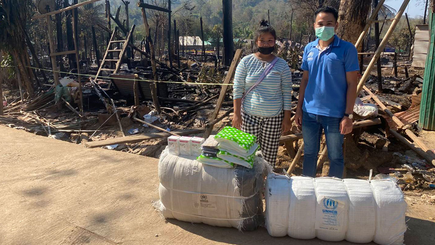 UNHCR supported Royal Thai Government-led efforts in coordination with partners by providing core relief items to refugees in the camp. ©UNHCR