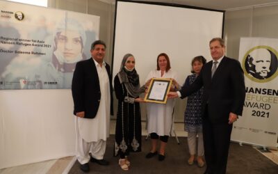 Afghan doctor in Pakistan wins the regional Nansen Refugee Award