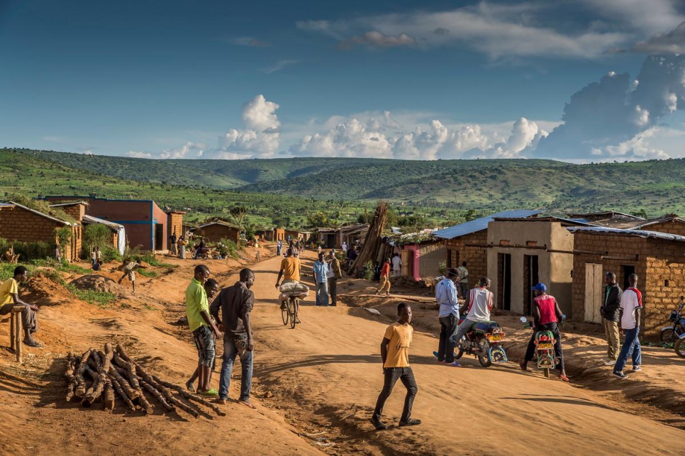 Burundian refugees cross the main street in Kashojwa village in Nakivale refugee settlement, Uganda.