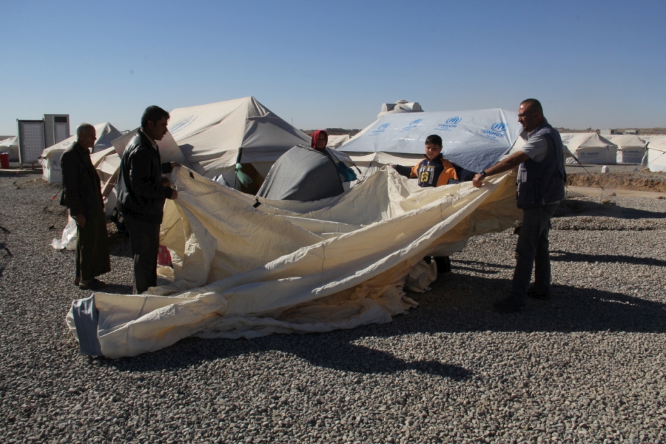 Frosset cigaret stamme UNHCR - UNHCR Expands Winter Assistance to Help 4.6 Million in Syria, Iraq  and Region