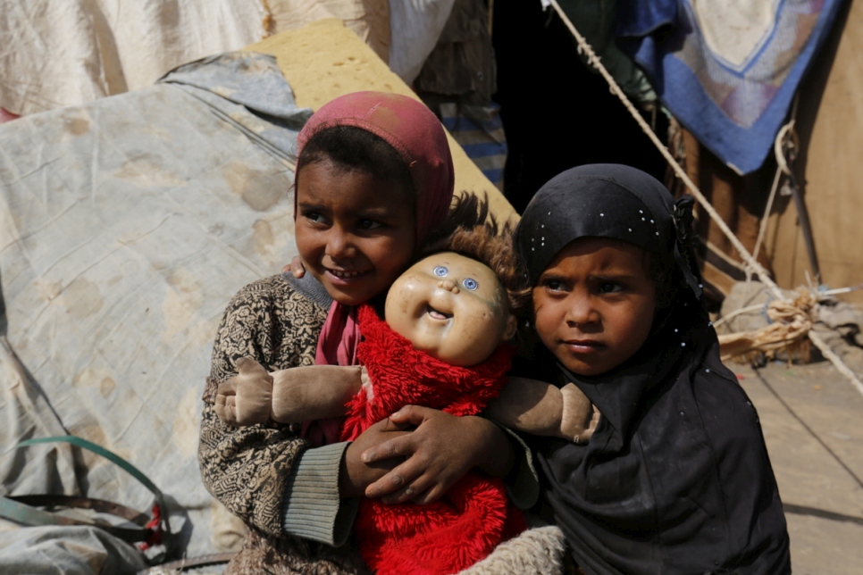 Yemen. Yemeni internally displaced people need aids
