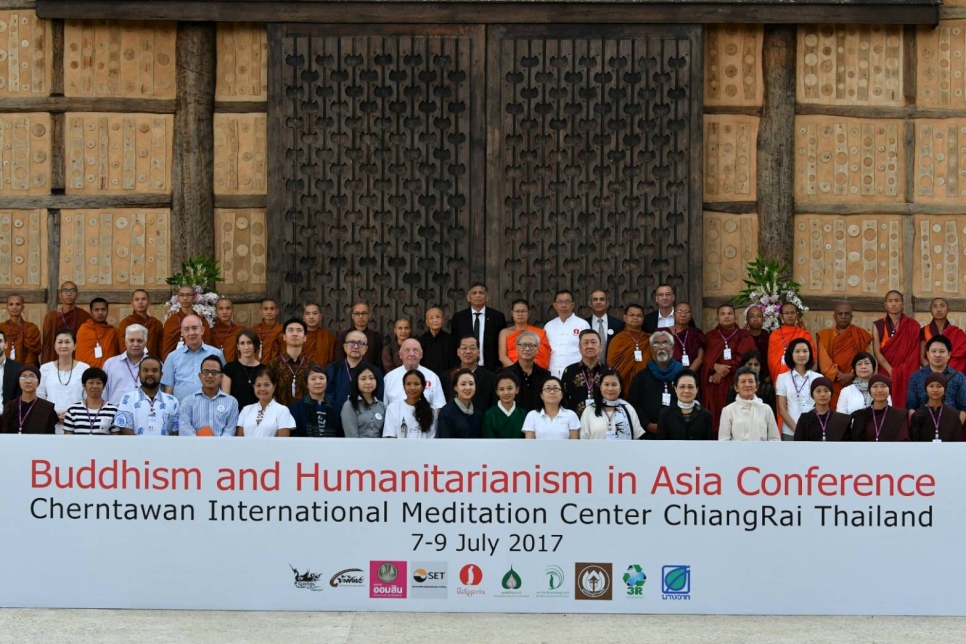 "Buddhism and Humanitarianism in Asia", under the auspices of UNHCR and the Vimuttayalaya Foundation, convened more than 200 Buddhist monks from different 13 countries to strengthen ties between Buddhism and humanitarian work.