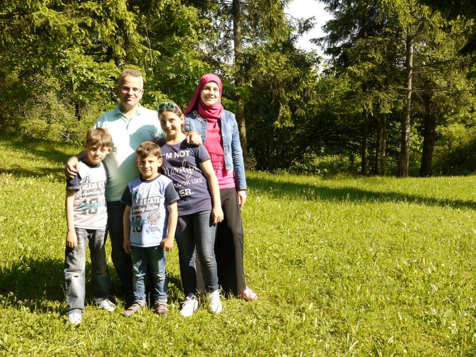Slovénie.  Une famille syrienne de Damas faisait partie du premier groupe de demandeurs d'asile transférés en Slovénie depuis la Grèce